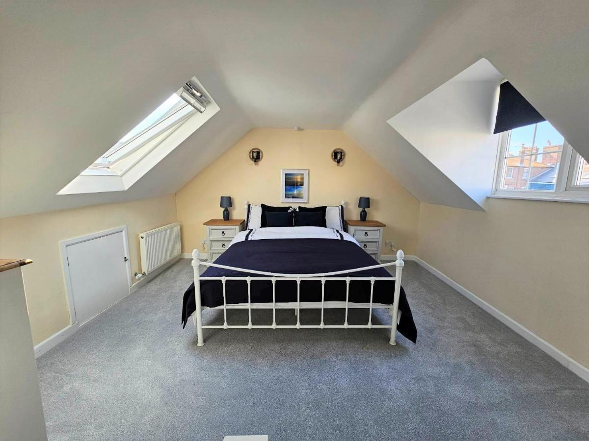Bosun'S Cottage Luxury Stay In The Heart Of Town Weymouth Exterior photo
